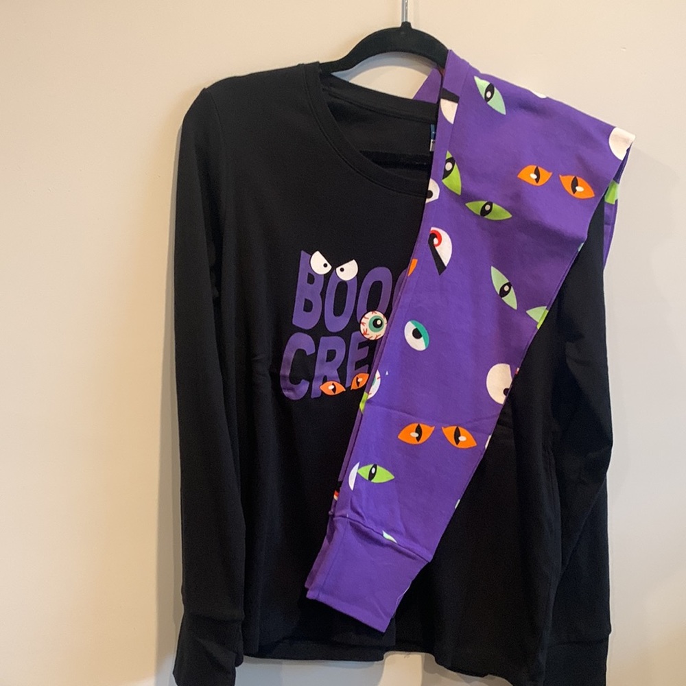 LMT: Old Navy Halloween Matching Graphic Pajama Set - Picture 3 of 12